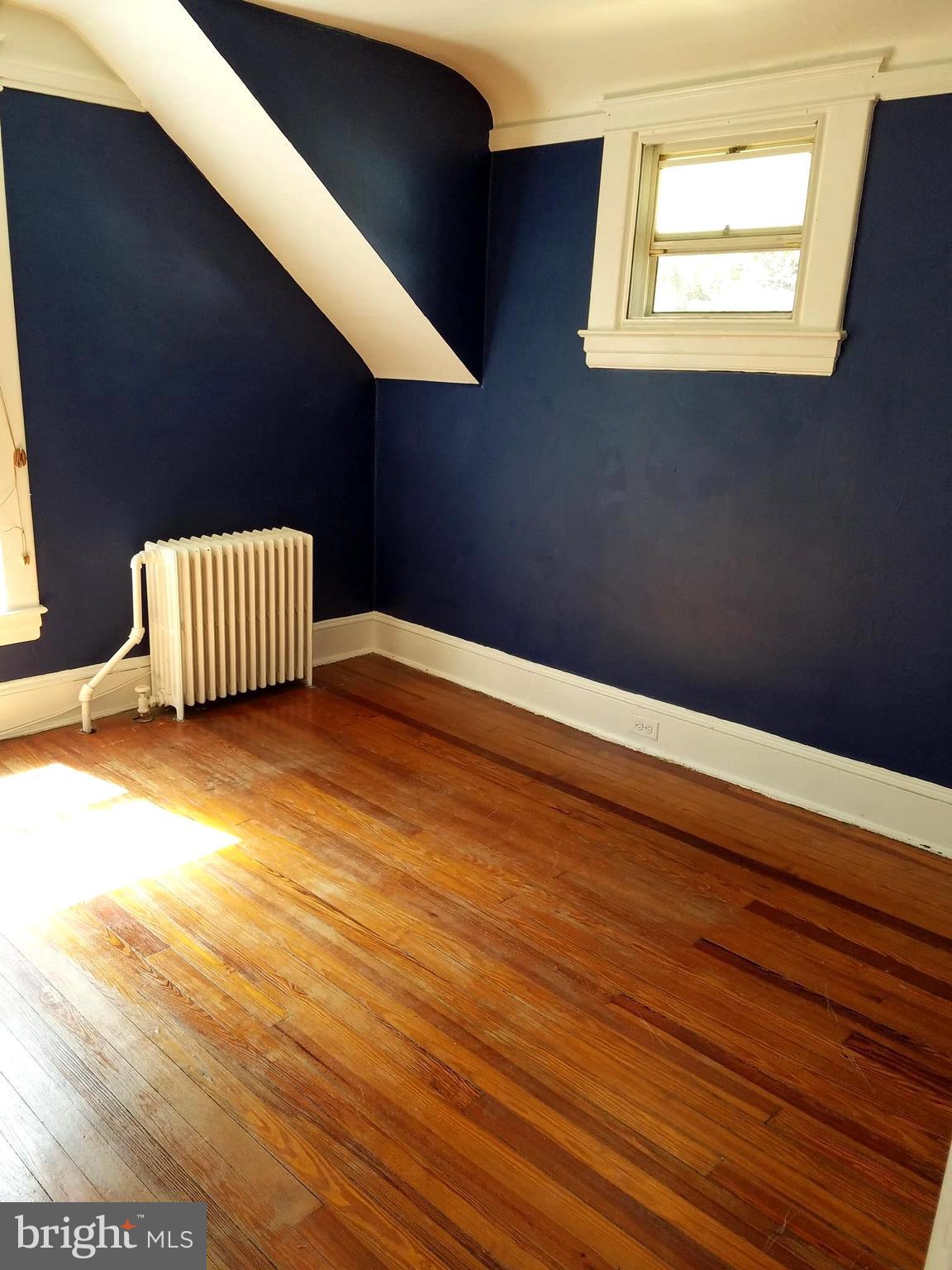 304 Aigburth Road Baltimore, MD 21286 - Photo 21 of 28 Upstairs(Fourth) Bedroom