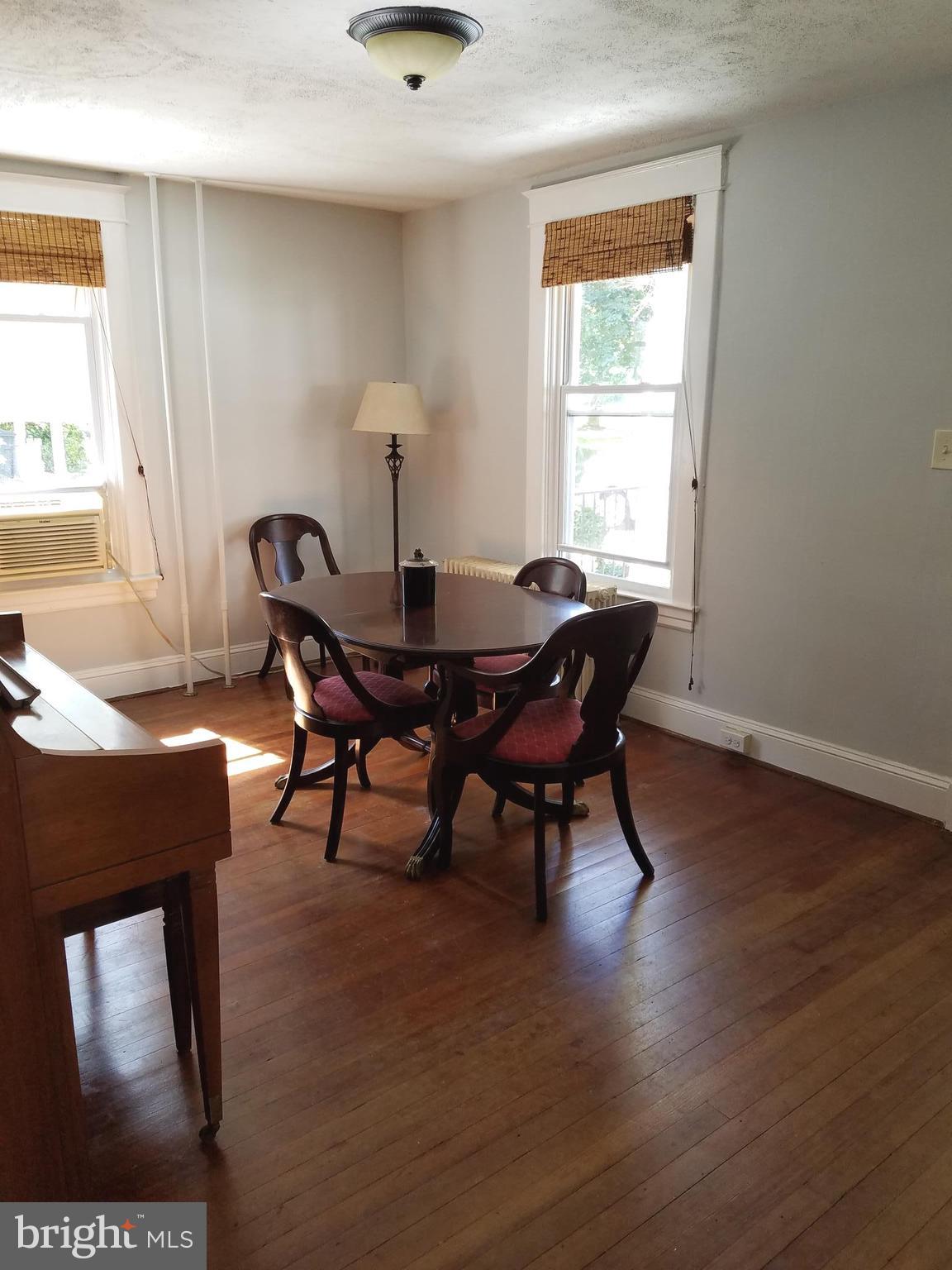304 Aigburth Road Baltimore, MD 21286 - Photo 6 of 28 Dining Room