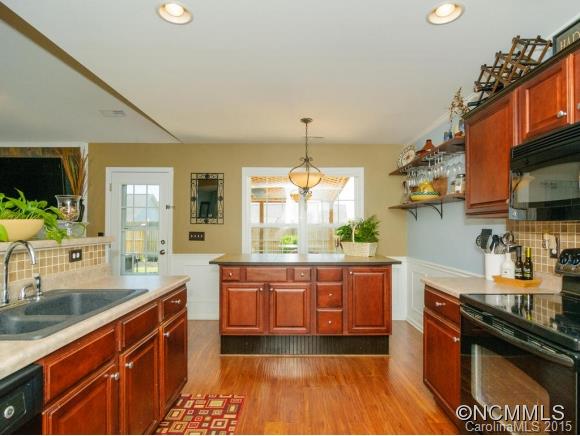 171 Lumber River Road Fletcher, NC 28732 - Photo 10 of 24