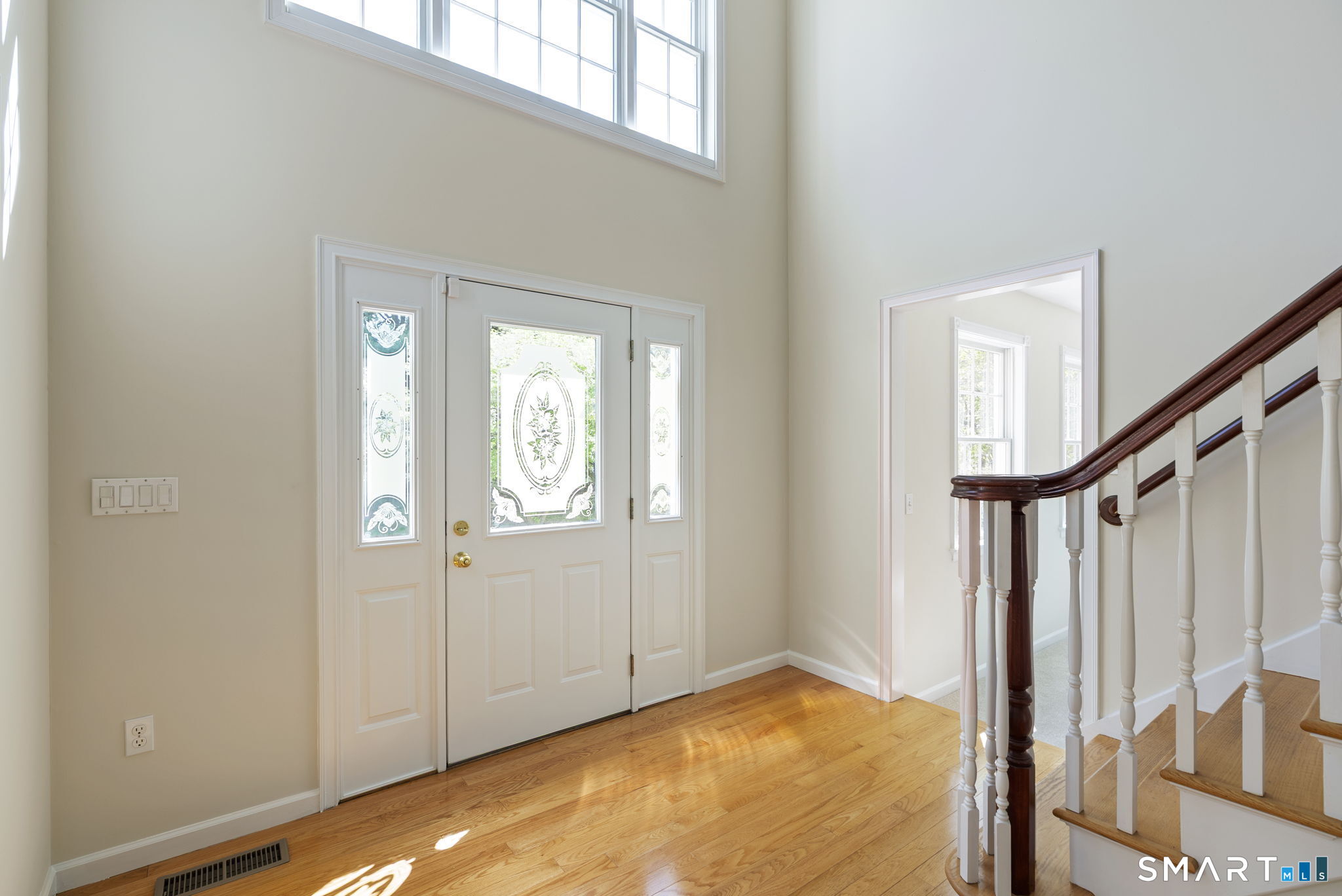 555 Waterville Road Avon, CT 06001 - Photo 10 of 40 a view of an front door