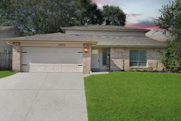 $2,000 | 16922 Nicole Lane, Houston, TX 77084