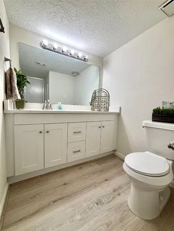 $2,000 | 16922 Nicole Lane, Houston, TX 77084