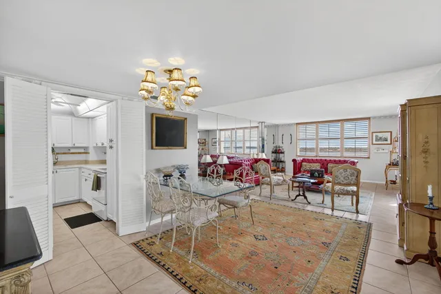 $695,000 | 2600 North Flagler Drive, Unit 610, West Palm Beach, FL 33407