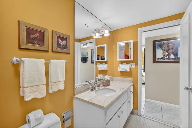 $695,000 | 2600 North Flagler Drive, Unit 610, West Palm Beach, FL 33407