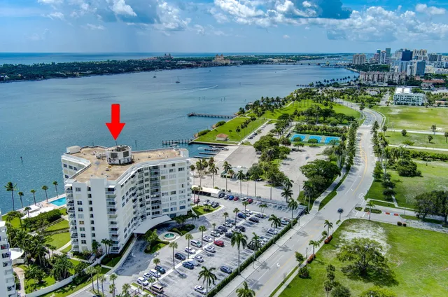 $695,000 | 2600 North Flagler Drive, Unit 610, West Palm Beach, FL 33407