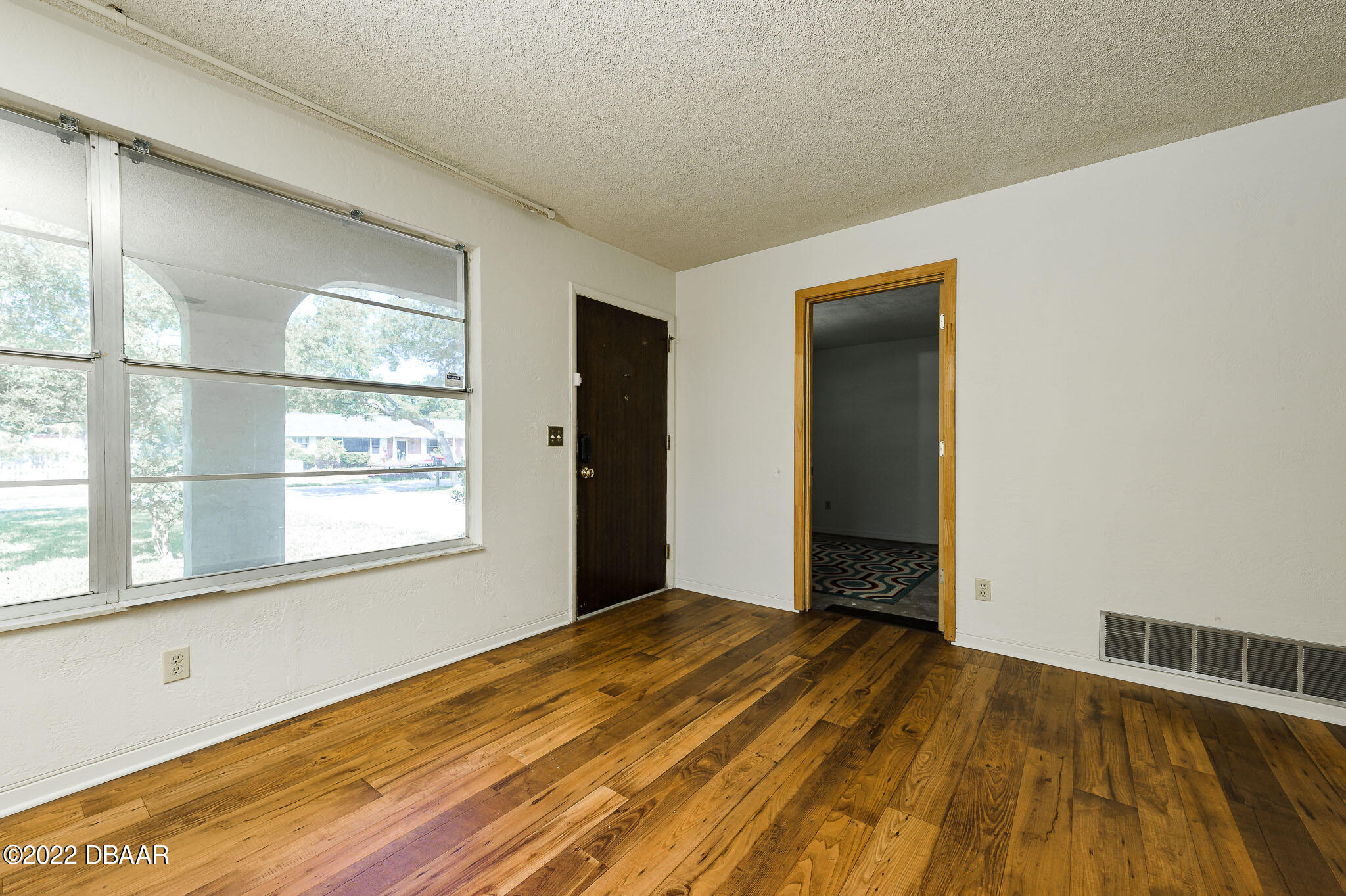 611 McIntosh Road Ormond Beach, FL 32174 - Photo 4 of 30 hif386.com-10