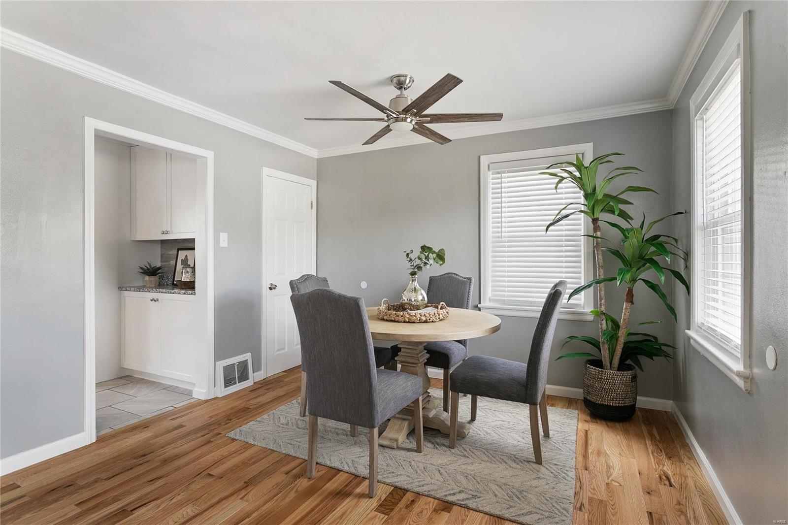 7417 Morgan Ford Road St. Louis, MO 63116 - Photo 6 of 24 Gallery Image 6