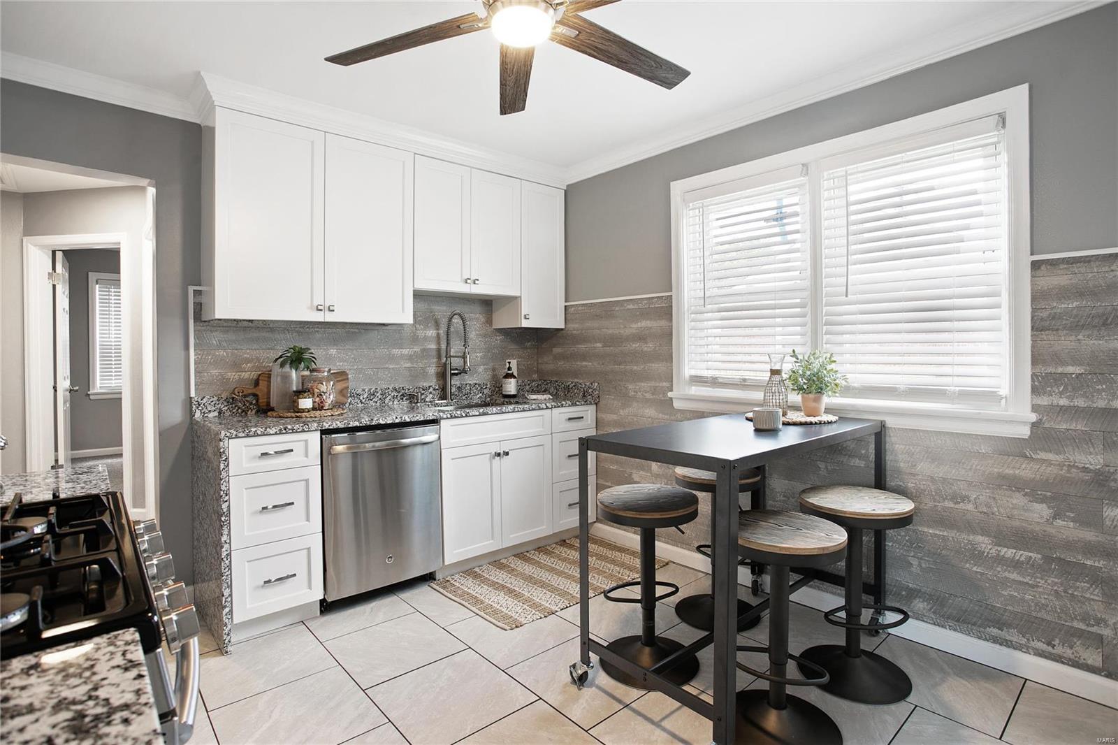 7417 Morgan Ford Road St. Louis, MO 63116 - Photo 10 of 24 Gallery Image 10