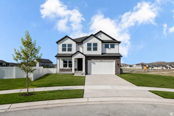 $679,900 | 221 East Greyhawk Drive, Unit 113, Eagle Mountain, UT 84005