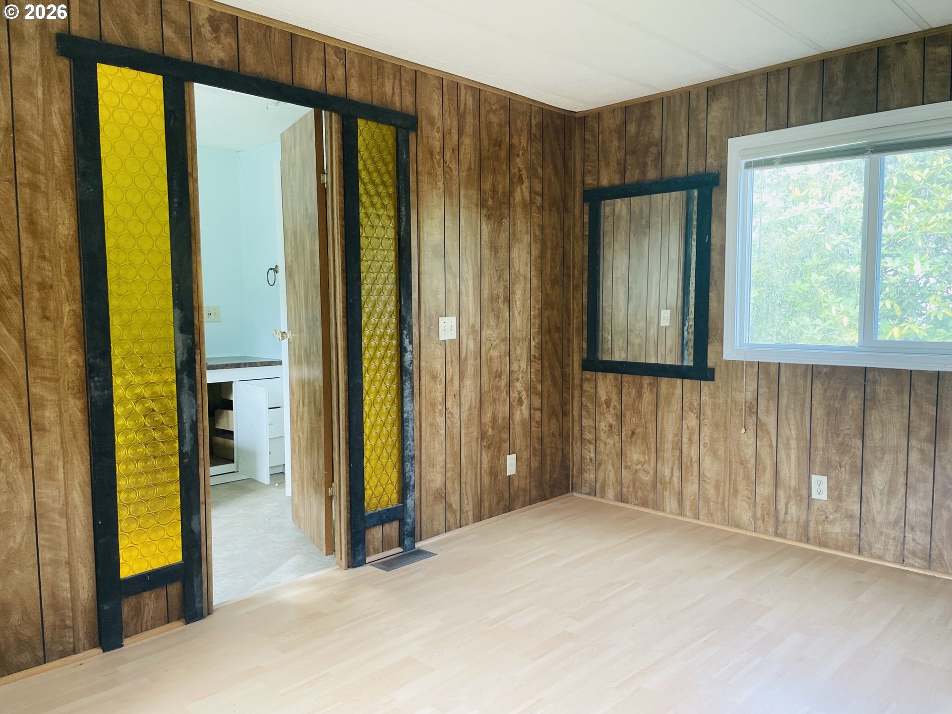 1600 Rhododendron Drive, Unit 288 Florence, OR 97439 - Photo 11 of 16 Primary Bedroom