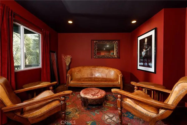 $525,000 | 453 Davos Drive, Crestline, CA 92325