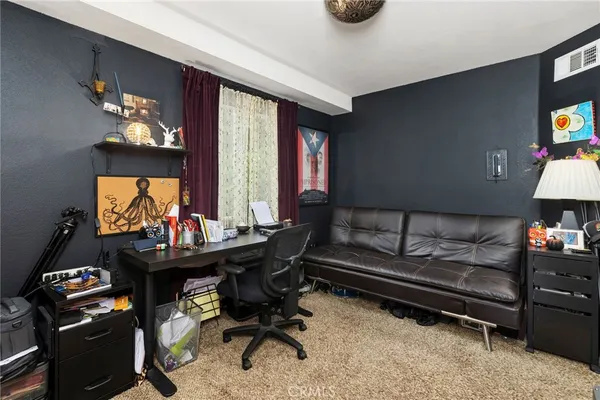 $525,000 | 453 Davos Drive, Crestline, CA 92325