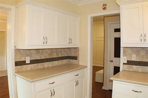 a view of washer and dryer