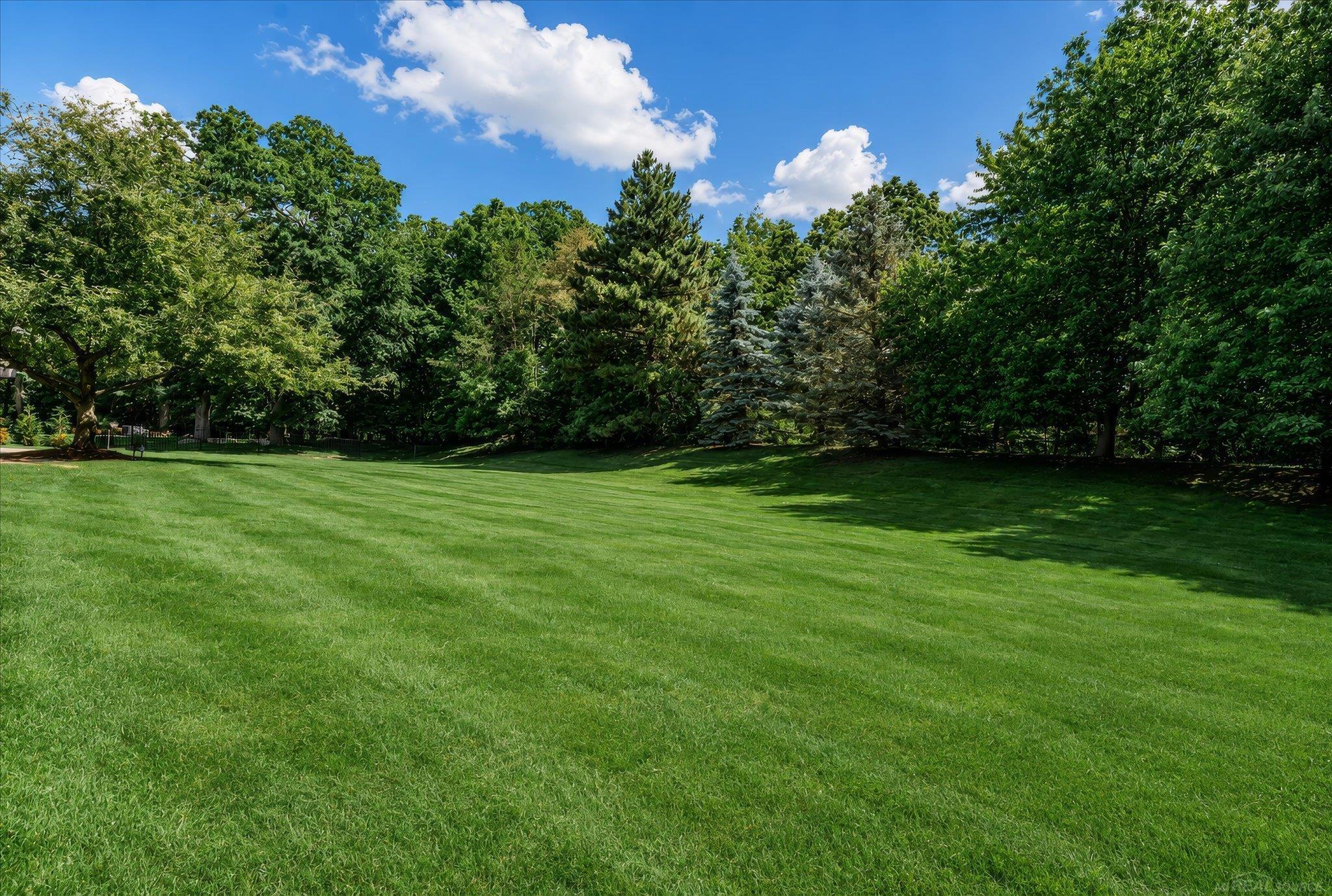 5539 Carrollton Court Rochester, MI 48306 - Photo 98 of 99