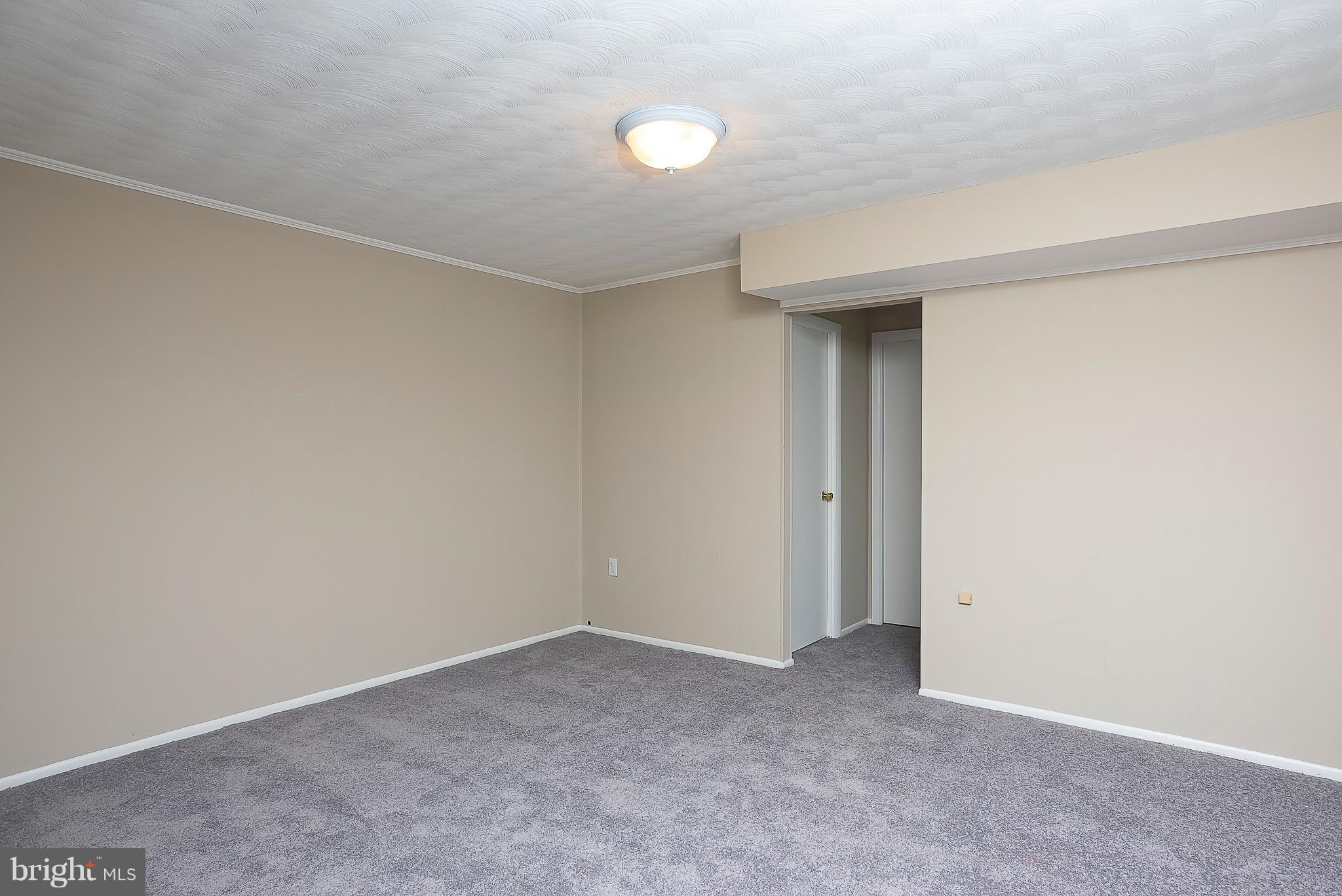 8256 Vosges Road Baltimore, MD 21244 - Photo 23 of 30 Recreation Room