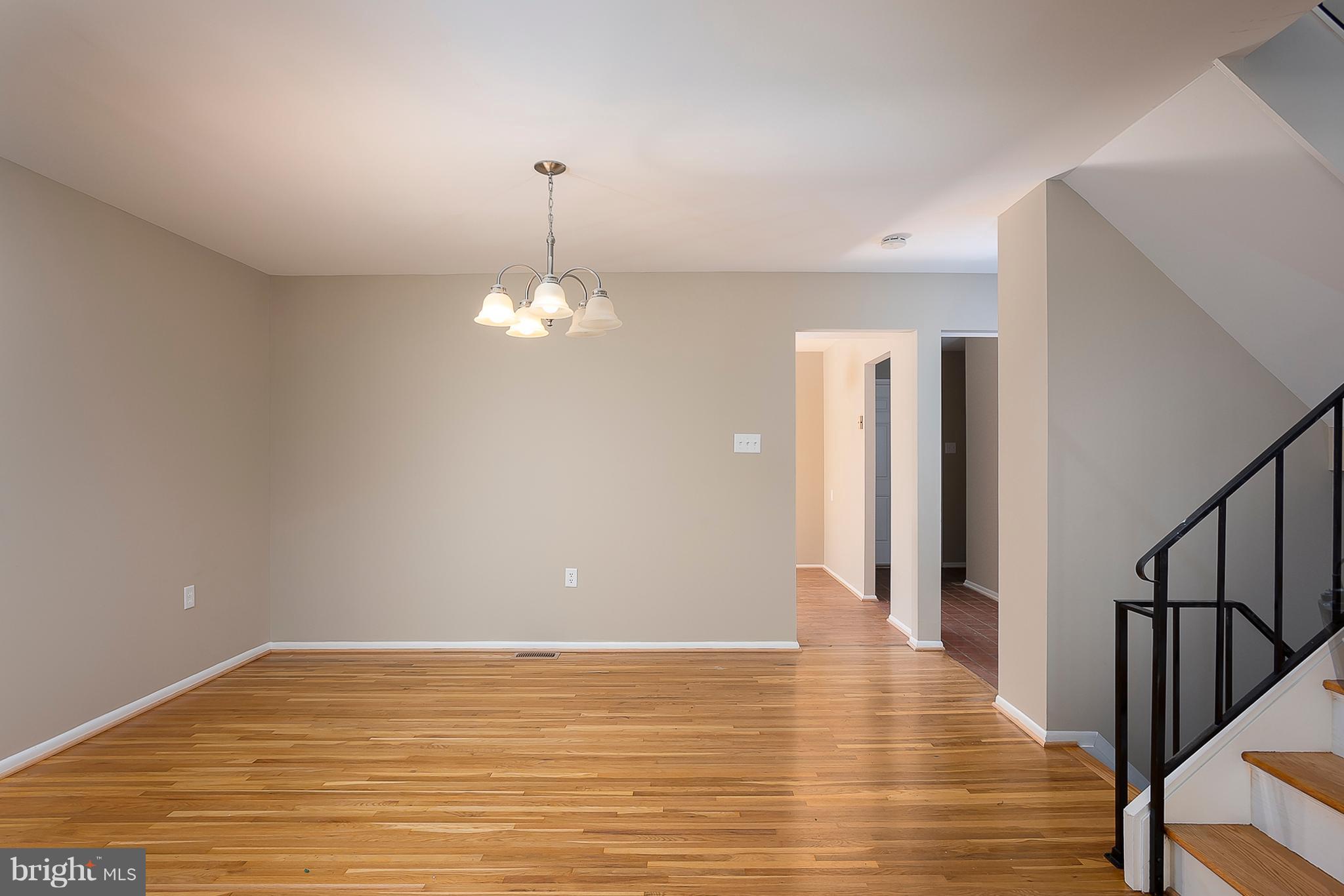 8256 Vosges Road Baltimore, MD 21244 - Photo 4 of 30 Dining Room
