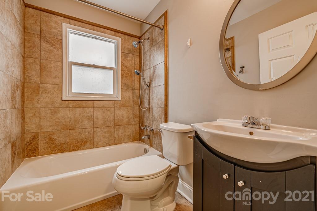 2833 Mayflower Road Charlotte, NC 28208 - Photo 17 of 44