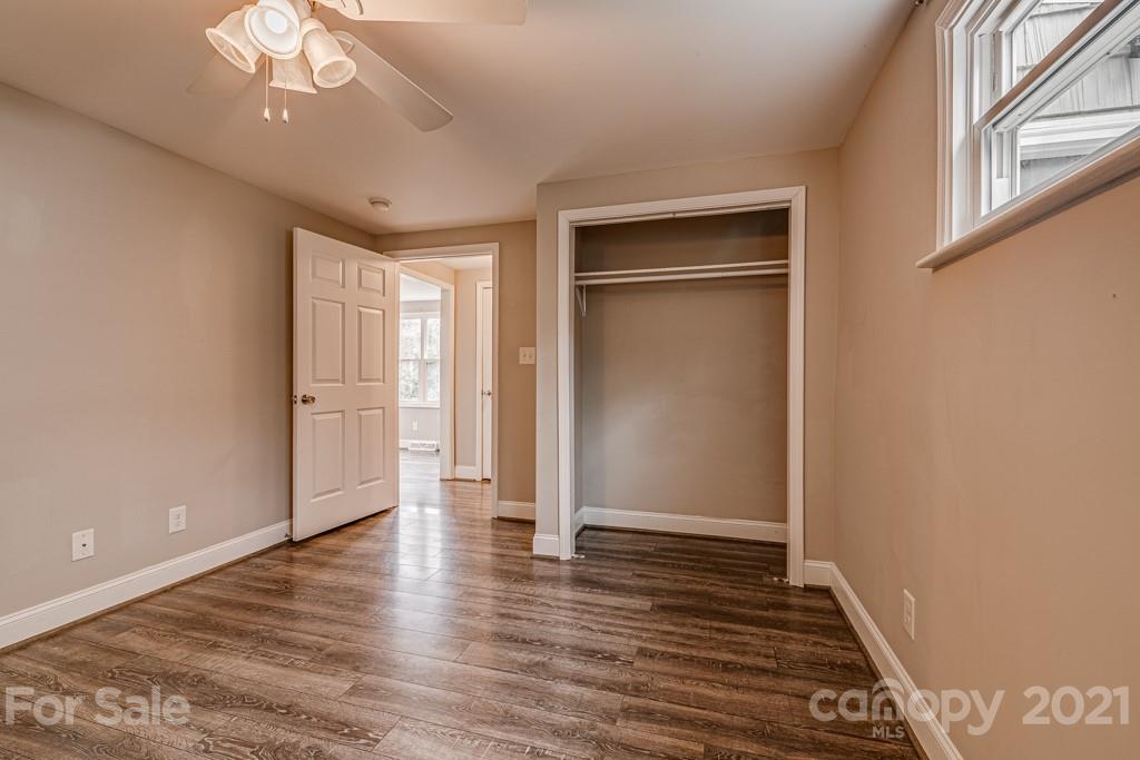 2833 Mayflower Road Charlotte, NC 28208 - Photo 30 of 44