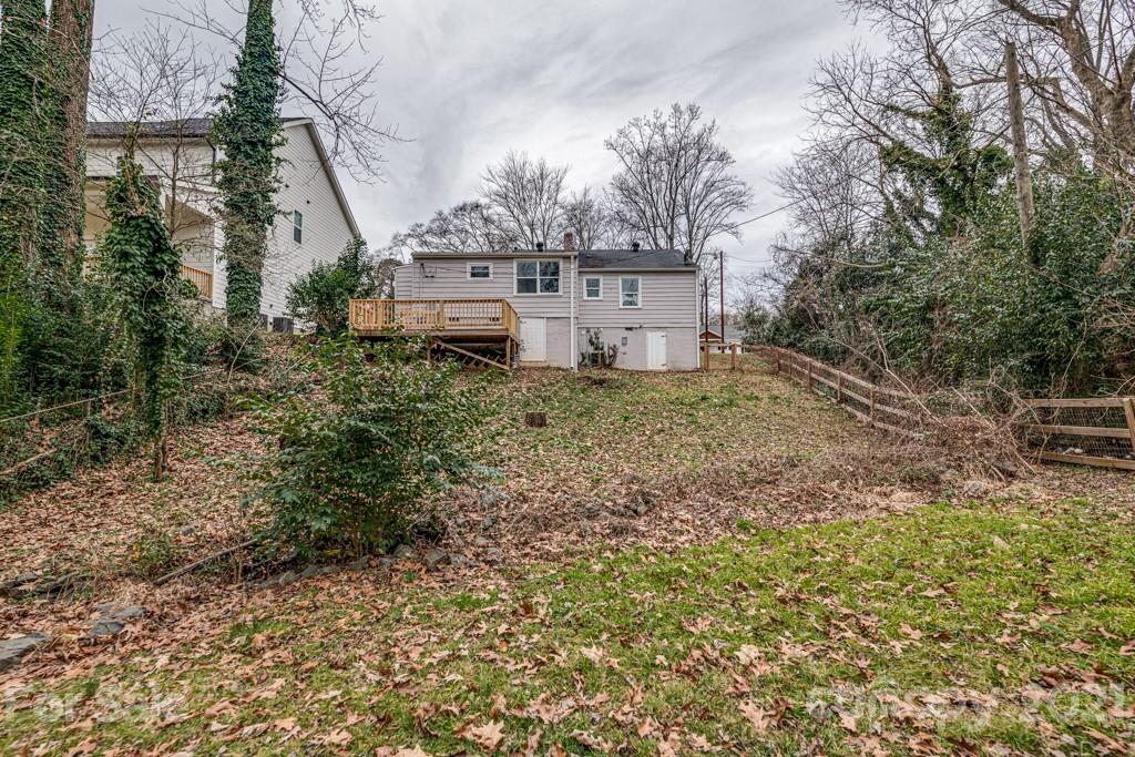 2833 Mayflower Road Charlotte, NC 28208 - Photo 39 of 44