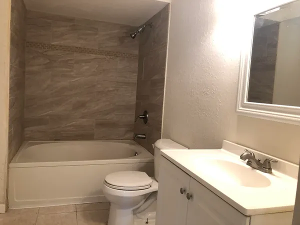 $2,000 | 1825 Palm Cove Boulevard, Unit 103, Delray Beach, FL 33445