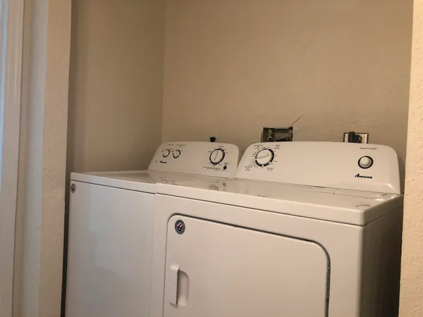 $2,000 | 1825 Palm Cove Boulevard, Unit 103, Delray Beach, FL 33445