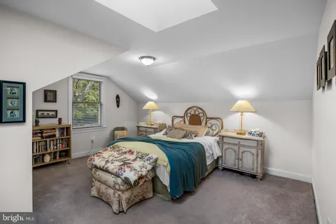 $375,000 | 239 Woodland Avenue, Blackwood, NJ 08012