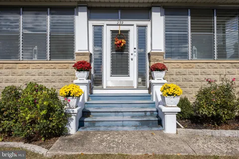 $375,000 | 239 Woodland Avenue, Blackwood, NJ 08012