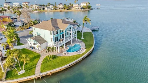$3,750,000 | 11000 8th Street East, Treasure Island, FL 33706