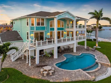 $3,750,000 | 11000 8th Street East, Treasure Island, FL 33706