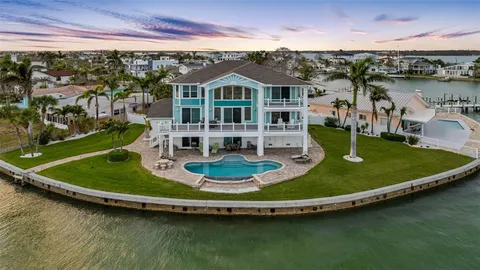 $3,750,000 | 11000 8th Street East, Treasure Island, FL 33706