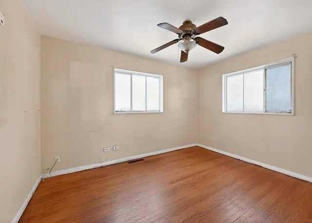 $115,600 | 231 Farragut Street, Park Forest, IL 60466