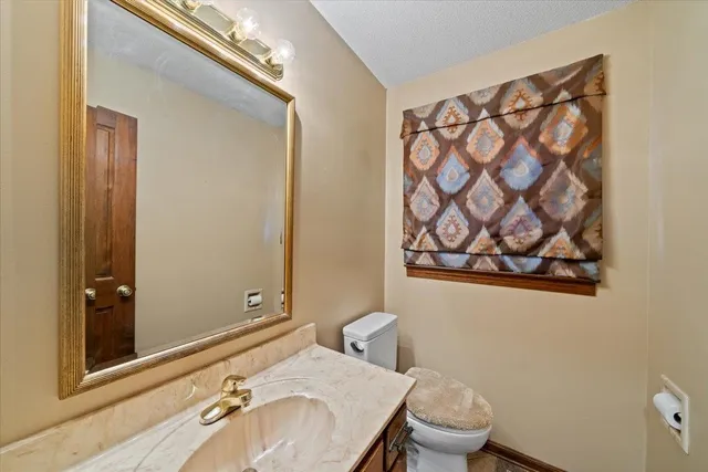 $474,900 | 3017 Laurinburg Circle, Germantown, TN 38138