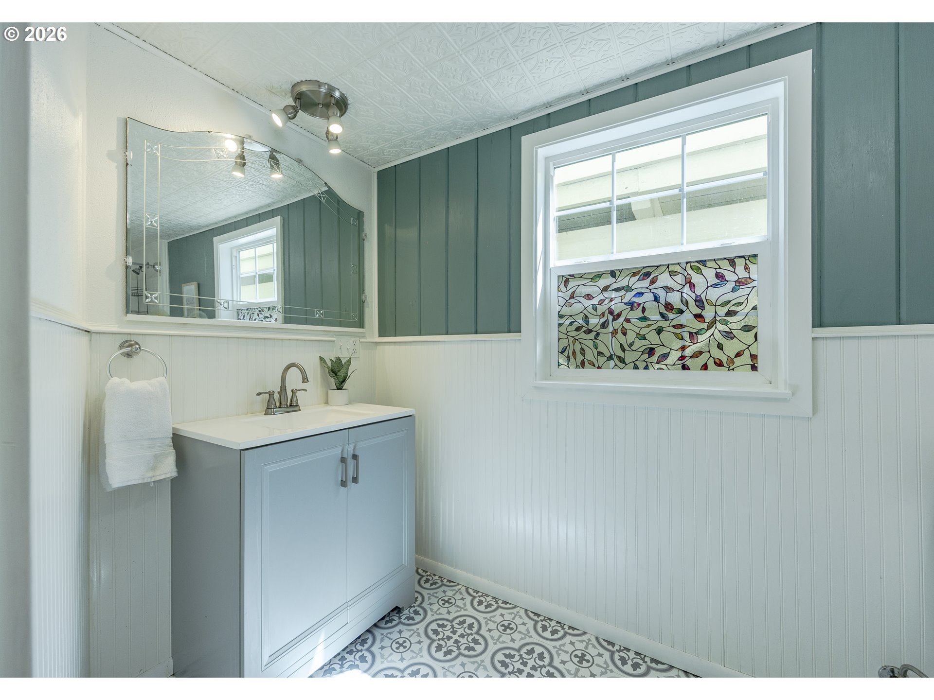 1222 E Street Springfield, OR 97477 - Photo 24 of 45