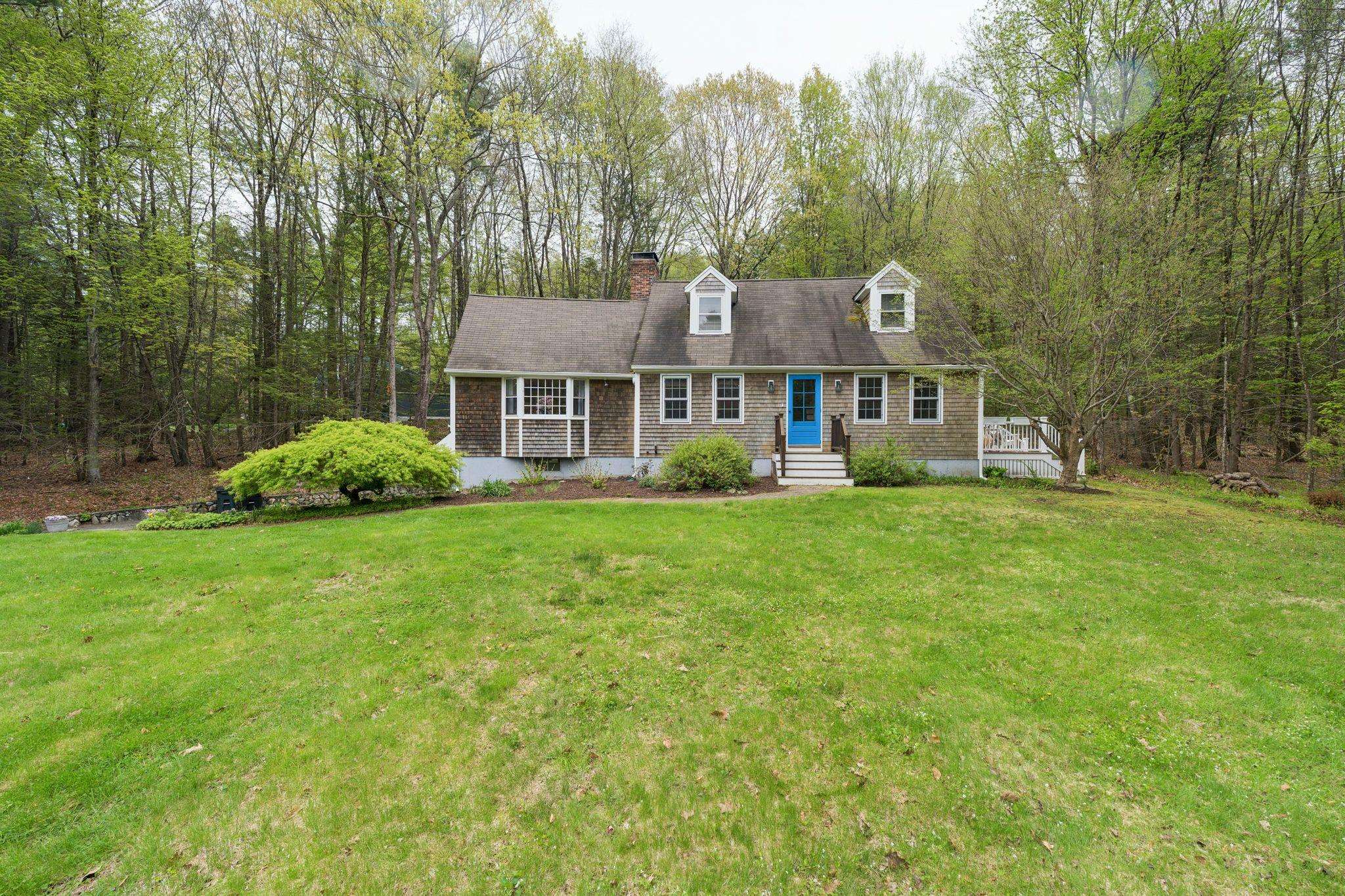 12 Hemlock Road Kensington, NH 03833 - Photo 1 of 37