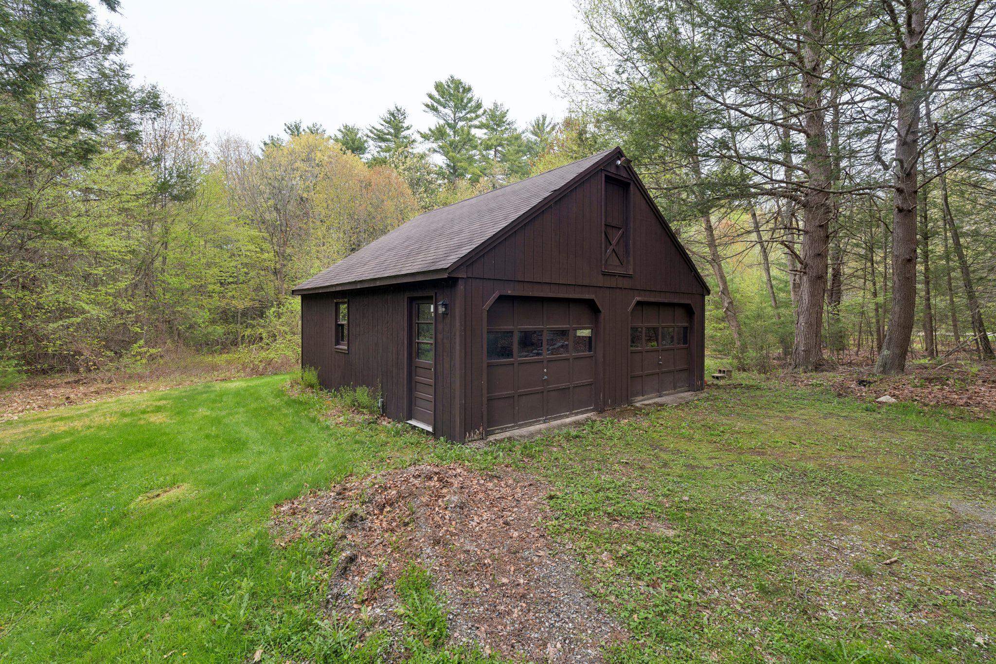 12 Hemlock Road Kensington, NH 03833 - Photo 28 of 37