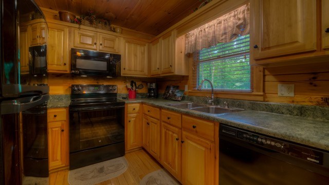 156 Cedar Ridge Road Blue Ridge, GA 30513 - Photo 4 of 32