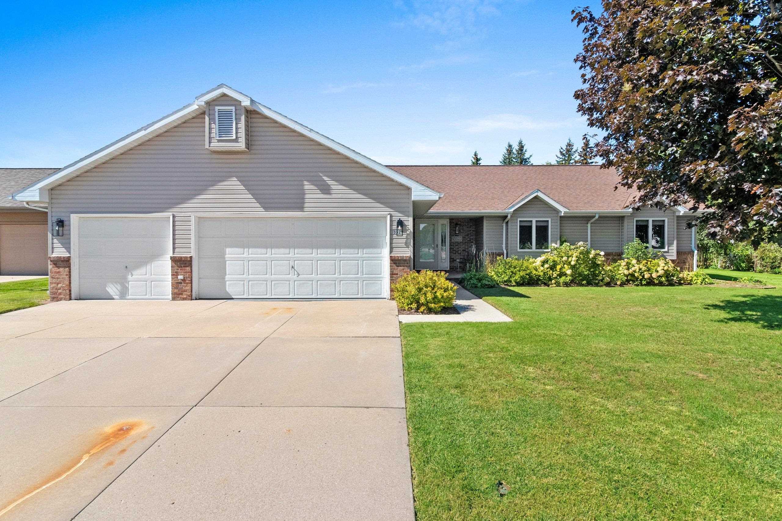 3529 Chappell Drive Appleton, WI 54914 - Photo 1 of 37 Gallery Image 1