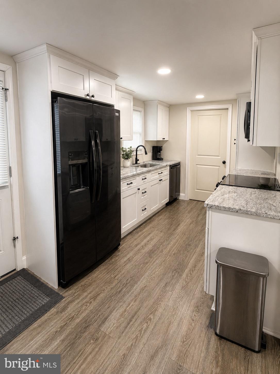 10 Jefferson Road Pennsville, NJ 08070 - Photo 5 of 7
