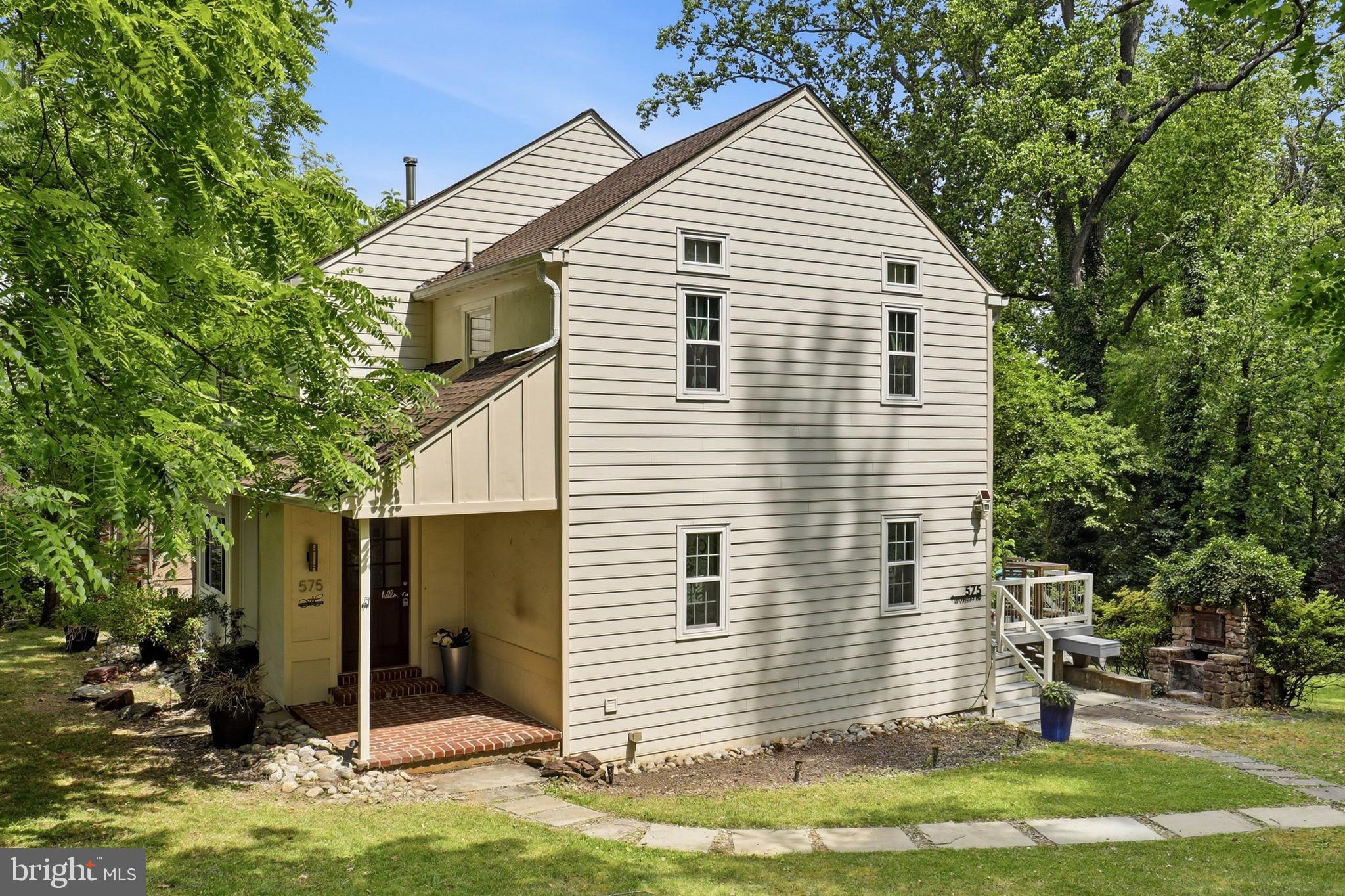 575 West Valley Road Wayne, PA 19087 - Photo 4 of 57