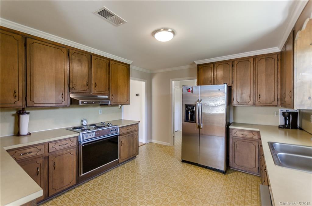 412 East Sandy Ridge Road Monroe, NC 28112 - Photo 12 of 25