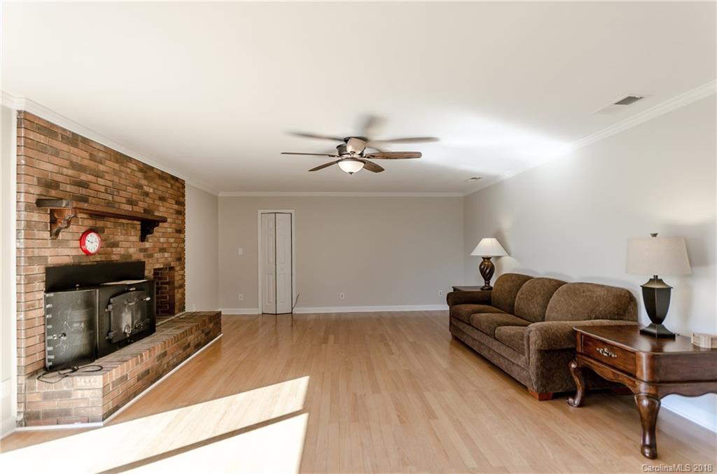 412 East Sandy Ridge Road Monroe, NC 28112 - Photo 5 of 25