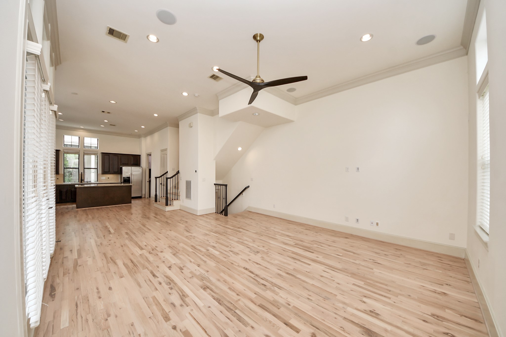 3229 Maxroy Street Houston, TX 77008 - Photo 13 of 43