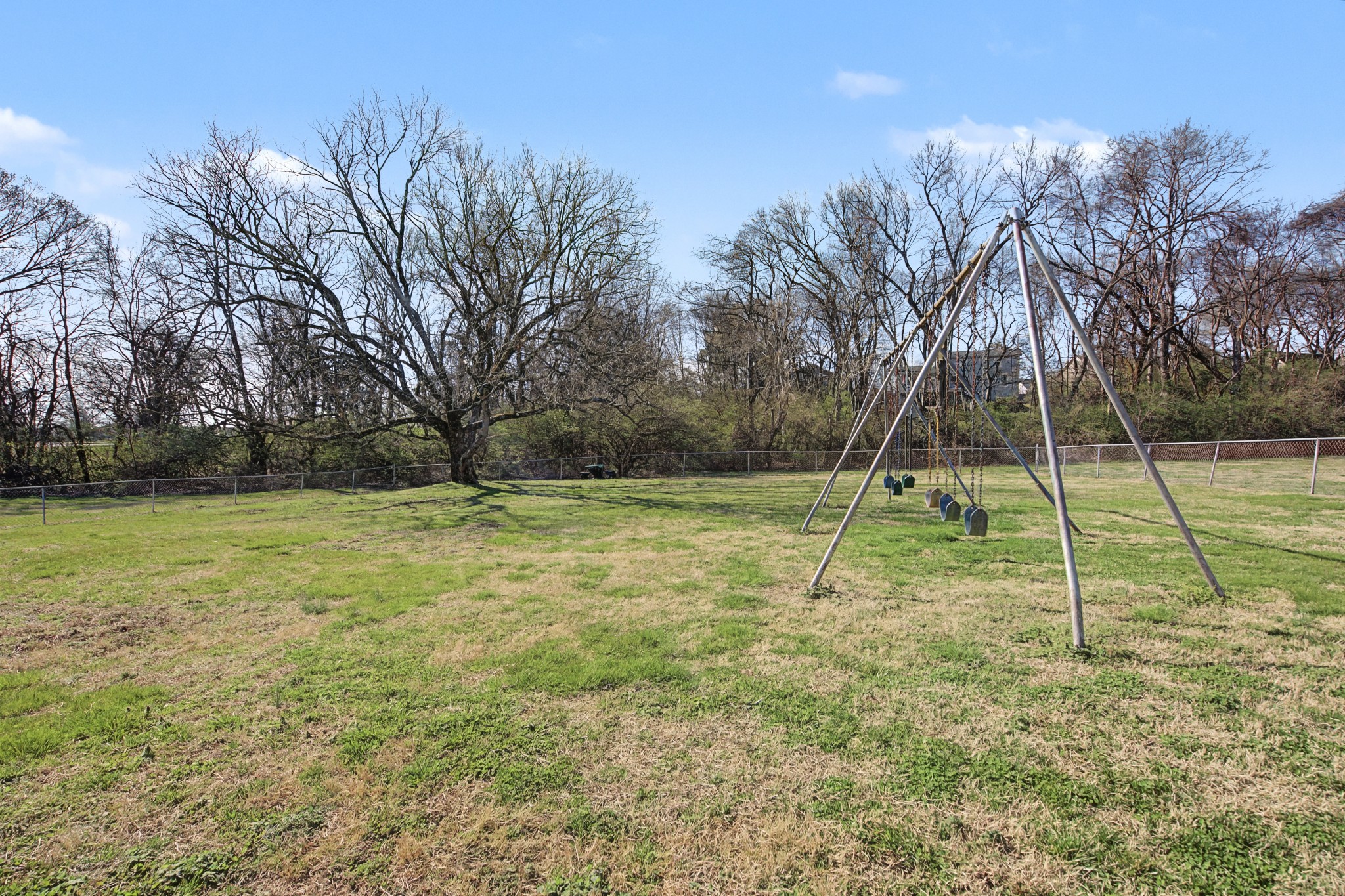 1301 Franklin Road Brentwood, TN 37027 - Photo 14 of 15 a view of a park