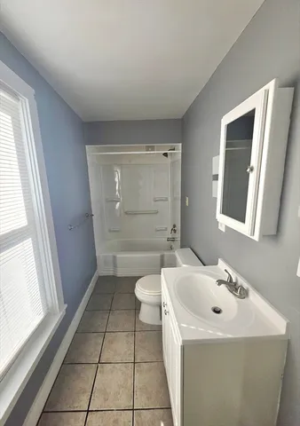 $1,750 | 115 School Street, Unit 2, North Brookfield, MA 01535