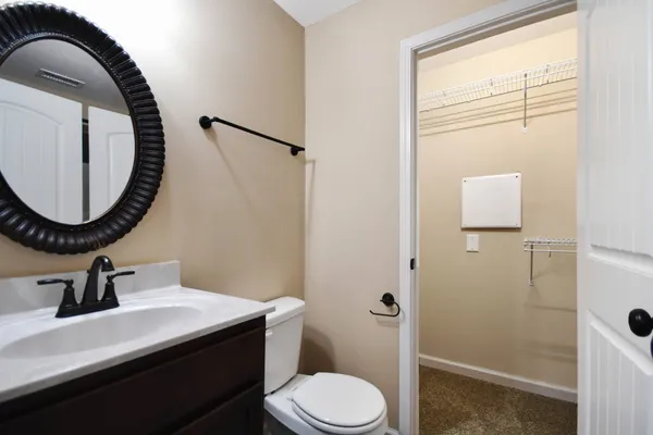 $1,950 | 165 Center Pointe Drive, Unit D, Clarksville, TN 37040