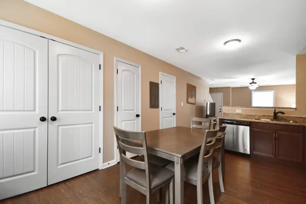 $1,950 | 165 Center Pointe Drive, Unit D, Clarksville, TN 37040