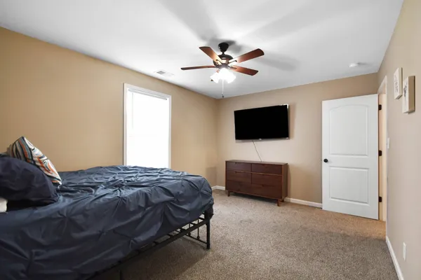 $1,950 | 165 Center Pointe Drive, Unit D, Clarksville, TN 37040