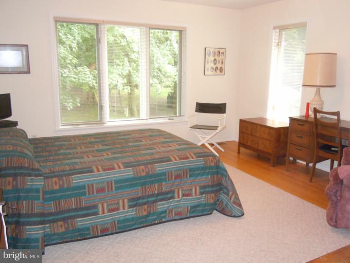 2715 Alden Road Huntingdon Valley, PA 19006 - Photo 20 of 24 Bedroom