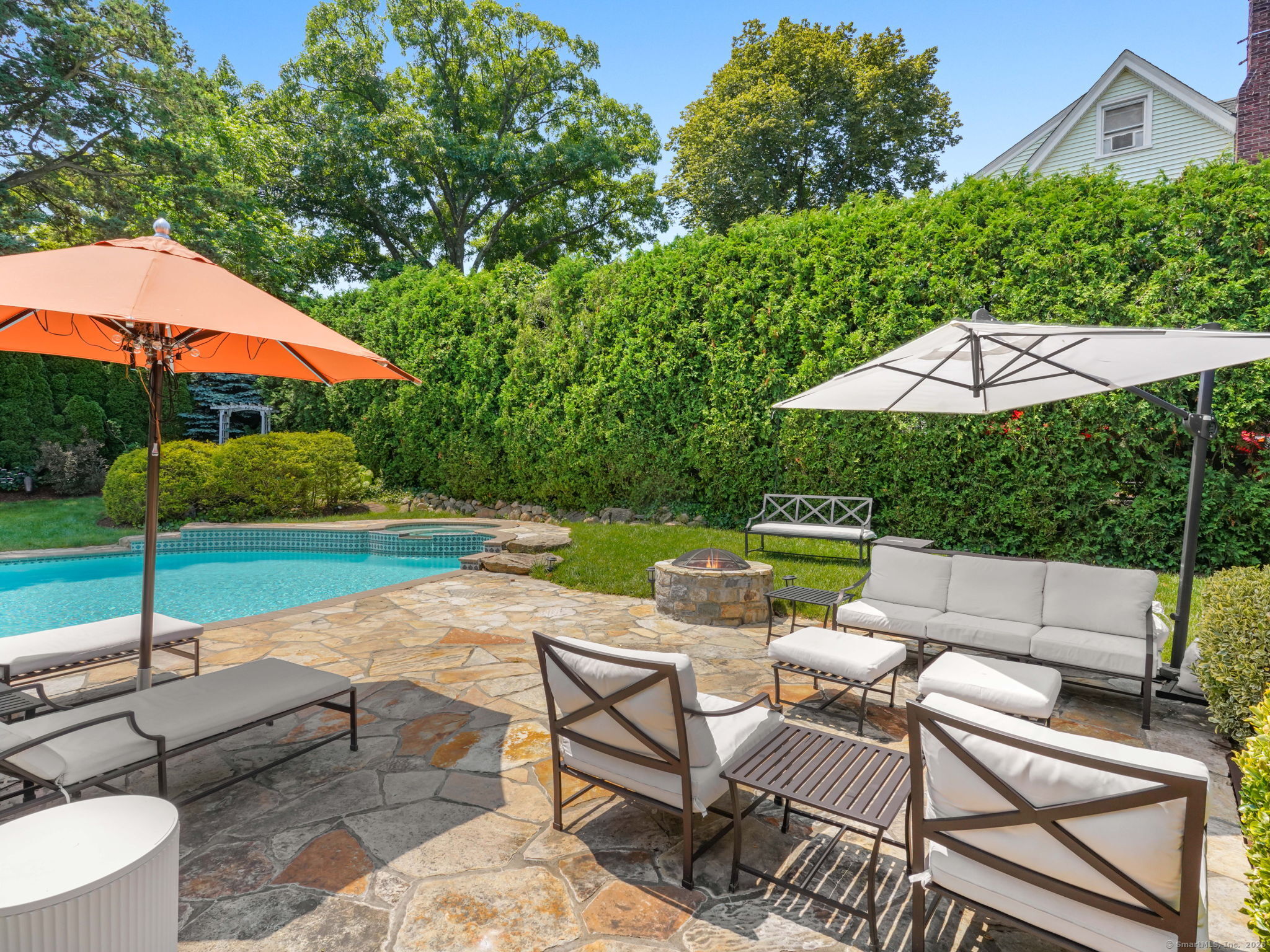 23 Auldwood Road Stamford, CT 06902 - Photo 29 of 39 Very private yard surrounded by a screen of greenery