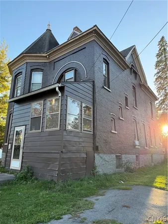 $159,900 | 340 Seneca Street, Oneida, NY 13421